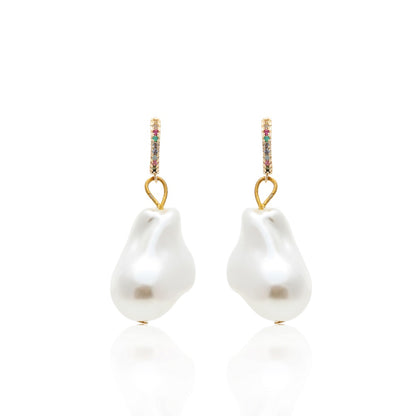 PEARL COLOR EARRING