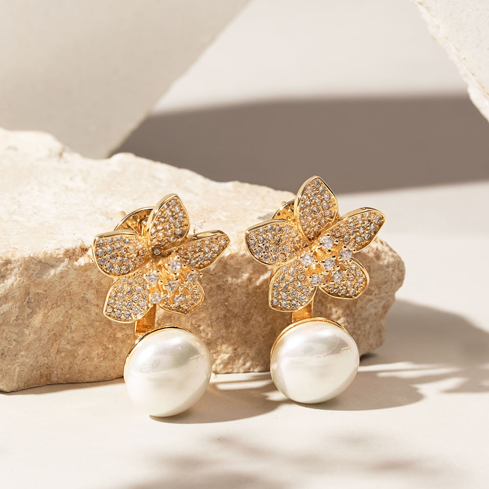 PEARL FLOWER EARRING