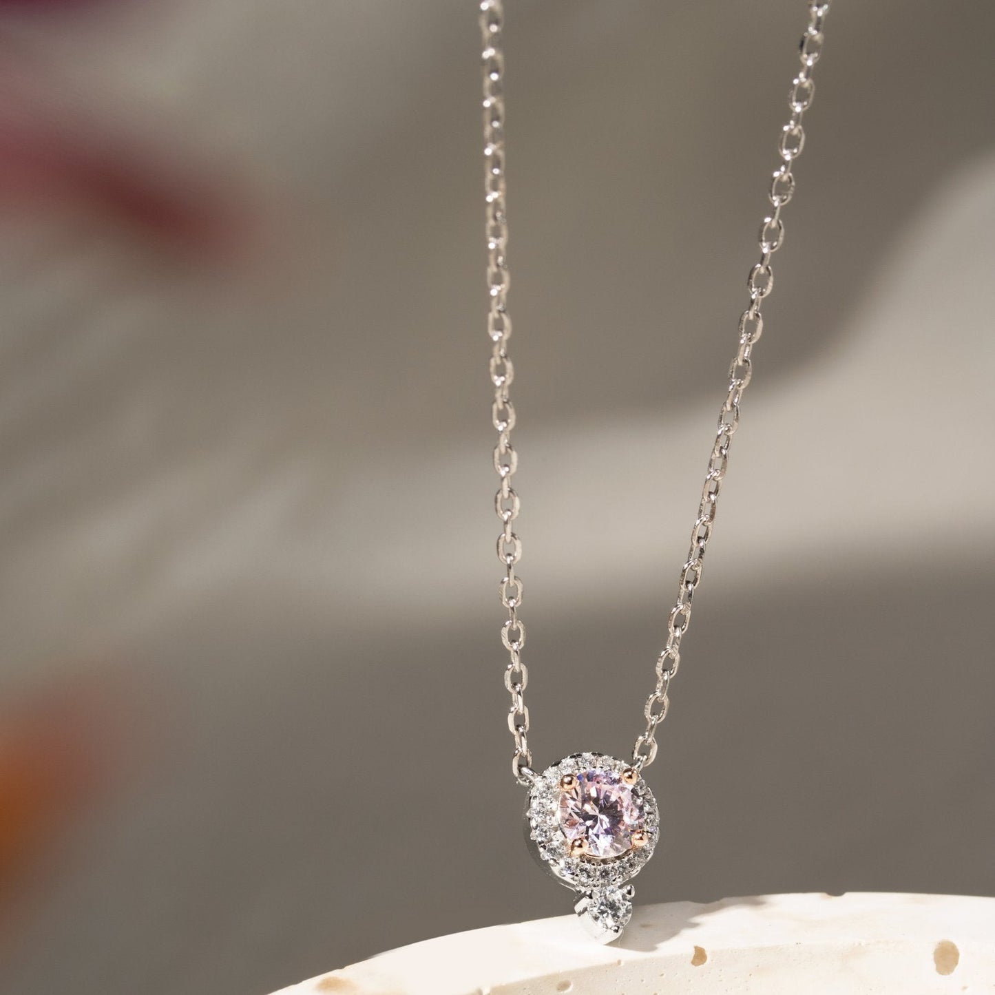 DIAMOND PINK NECKLACE