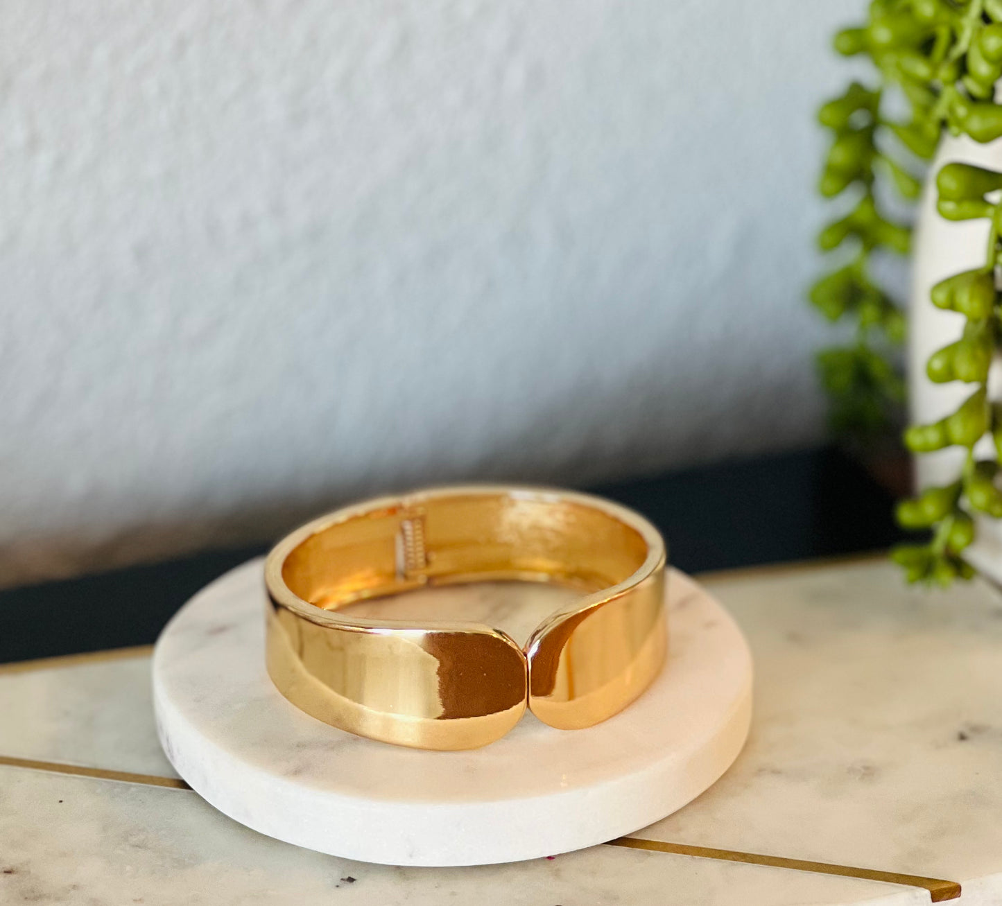 GOLDEN AVENUE BRACELET