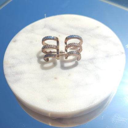 THREE HOOP EARRING