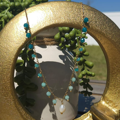 PEARL AND CRYSTAL NECKLACE