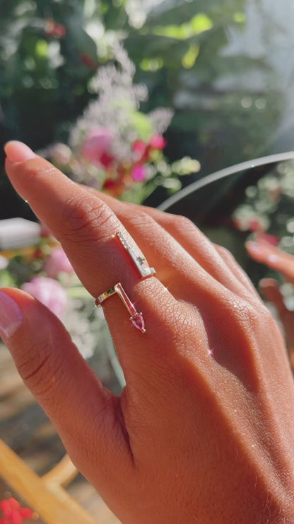 SHAPES PINK RING